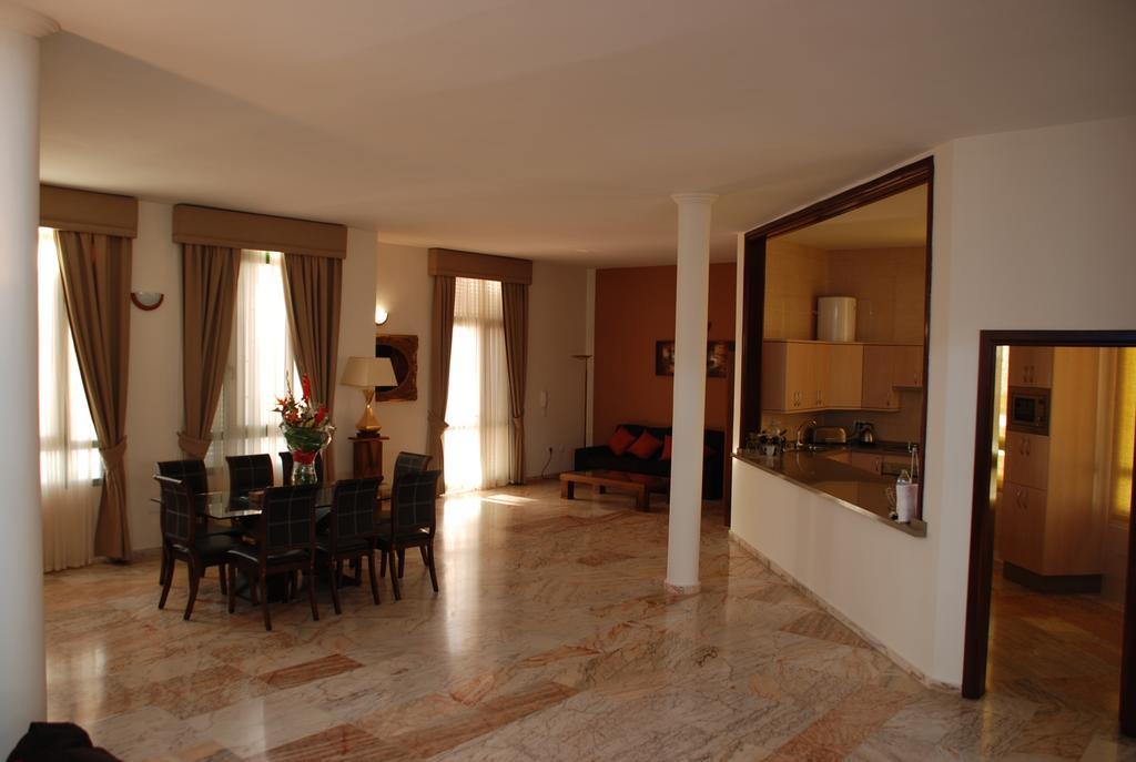 100 Island Village Julia Costa Adeje  Room photo